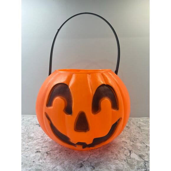Vintage Halloween Trick-Or-Treat Basket Jack O' Lantern JL - Picture 1 of 6